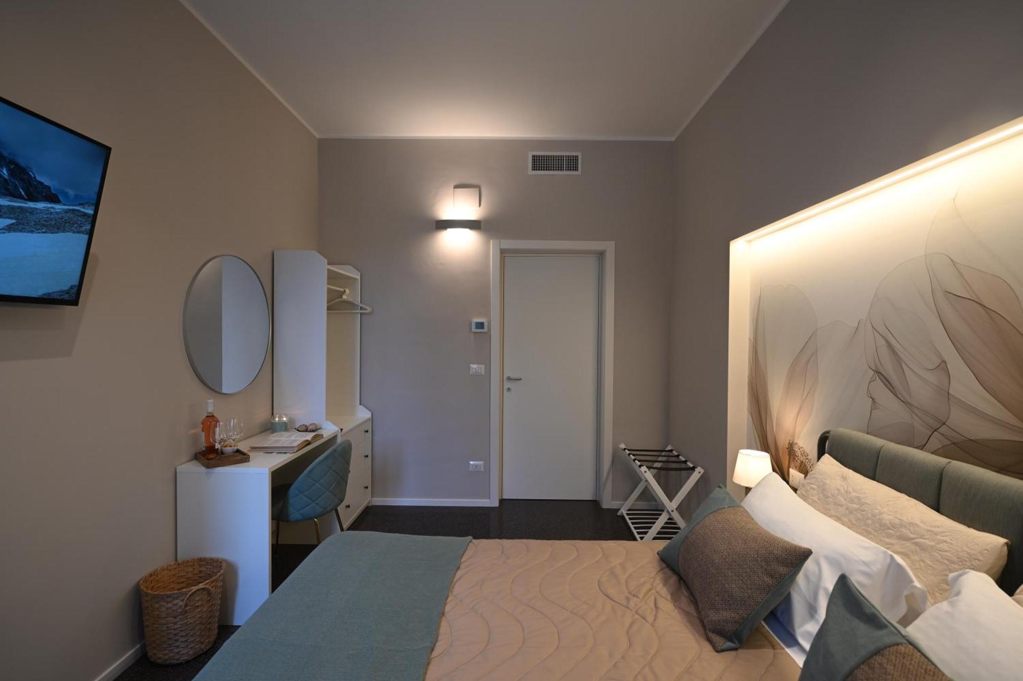 La Finestra Sul Campanile Luxury & Loft Guest house Bari